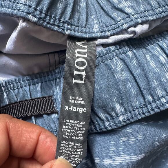 Vuori Mens Cape 6" Swim Short Trunks Cloud Slub XL Zip Pocket Unlined Blue - Picture 5 of 9